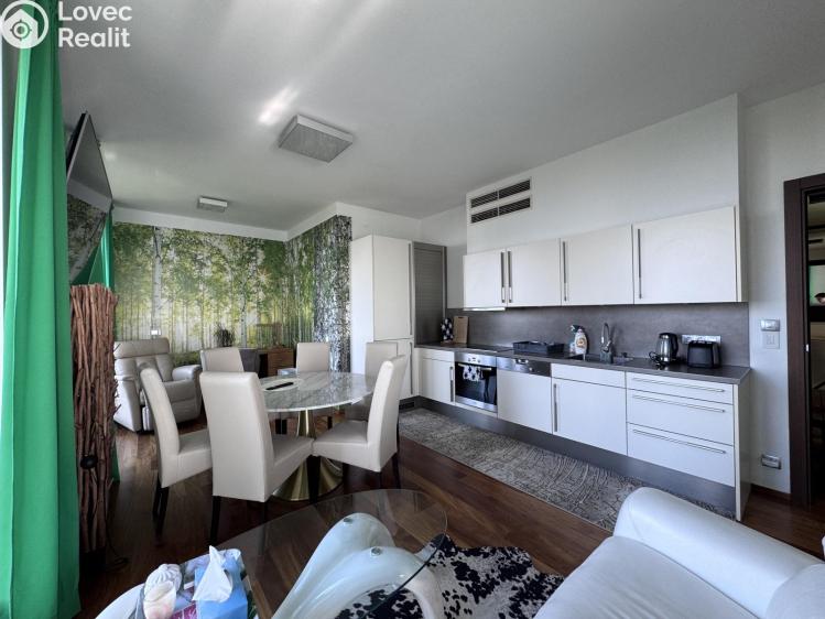 Оренда квартири 3+KK Praha, K sídlišti 1728/31 č. 12