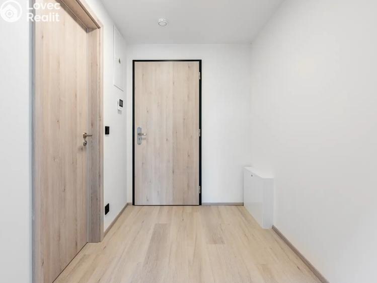 Оренда квартири 2+KK Praha, Slivenecká č. 7