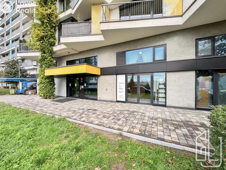 Продаж торгового приміщення Praha, Počernická č. 3