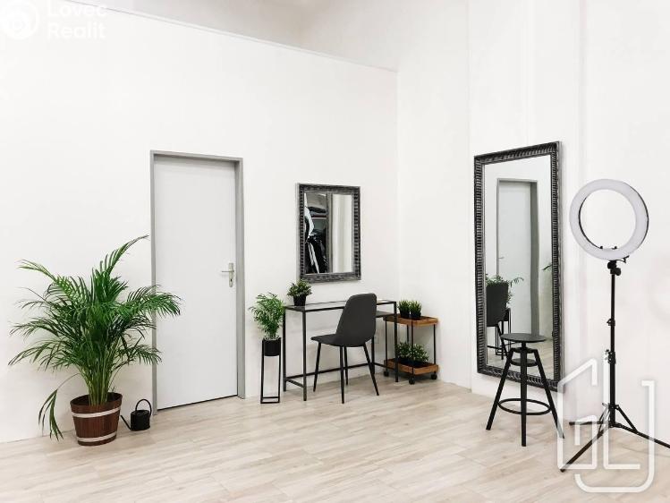 Продаж торгового приміщення Praha, Počernická č. 8