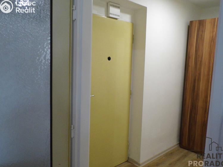 Pronájem bytu 1+KK Ústí nad Labem, Sociální péče č. 7