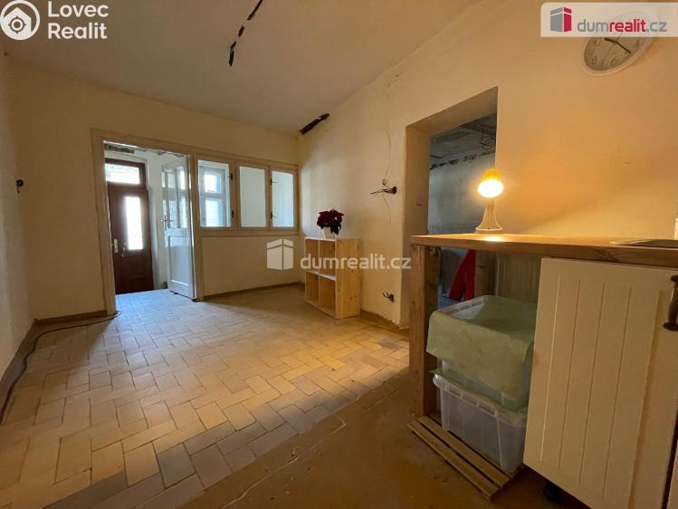 Prodej rodinného domu Brumovice, Hlavní 75/56 č. 6