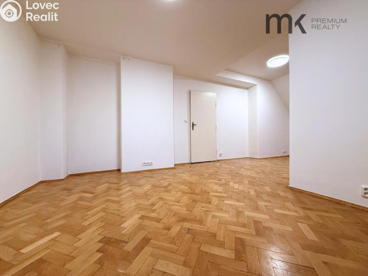 Rent apartment 1+1 Praha, Kouřimská č. 1