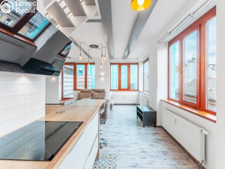 Rent apartment 3+KK Praha, Novákových č. 7