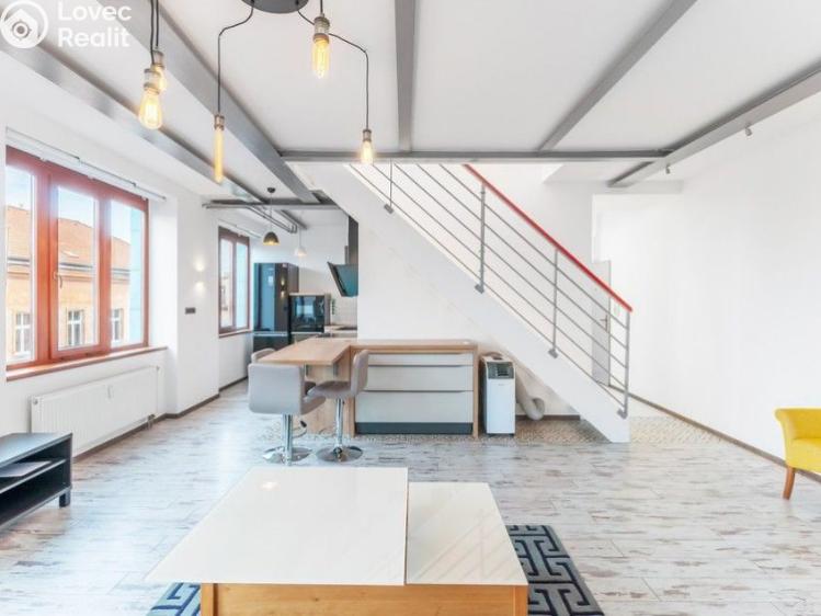 Rent apartment 3+KK Praha, Novákových č. 22