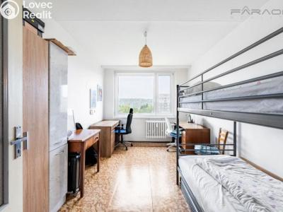 Оренда квартири 3+1 Praha, Petržílkova č. 5