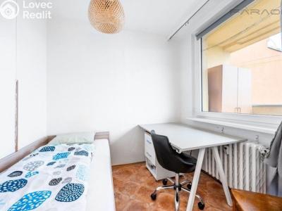 Оренда квартири 3+1 Praha, Petržílkova č. 6