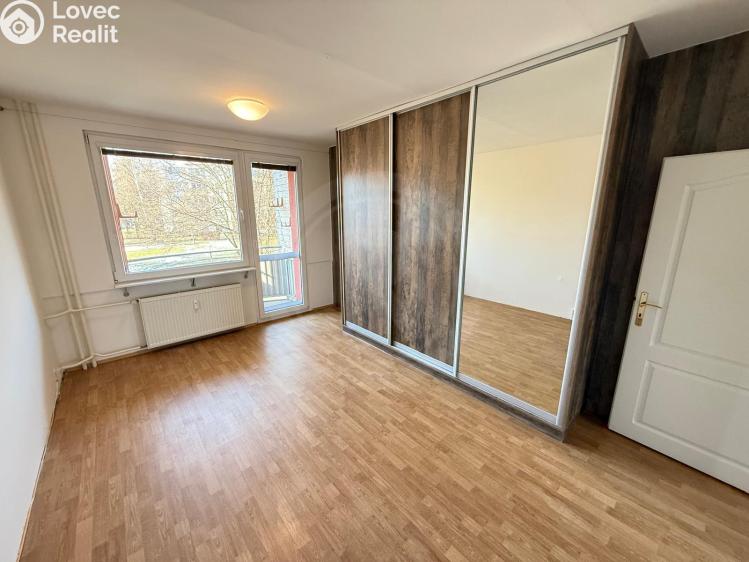 Pronájem bytu 2+1 České Budějovice, Plzeňská 2139/8 č. 3