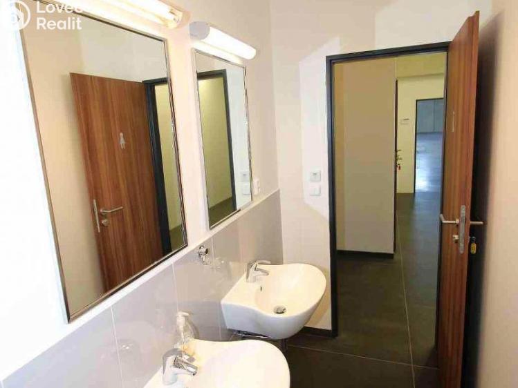 Оренда складу Praha, Kostelecká č. 6