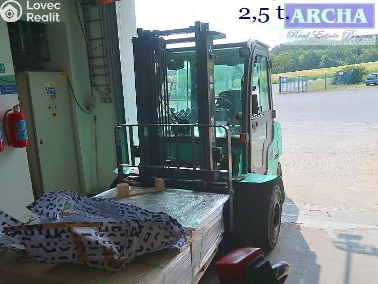 Pronájem skladového prostoru Vrchotovy Janovice č. 8