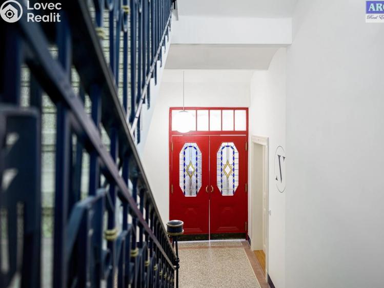 Sale apartment 3+KK Praha, Korunovační č. 18