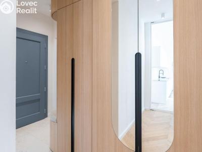 Продаж квартири 2+KK Praha, Hartigova č. 6