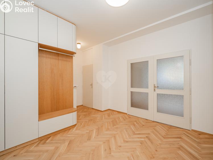 Rent apartment 3+1 Praha, Milady Horákové č. 3