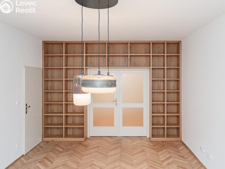 Rent apartment 3+1 Praha, Milady Horákové č. 10