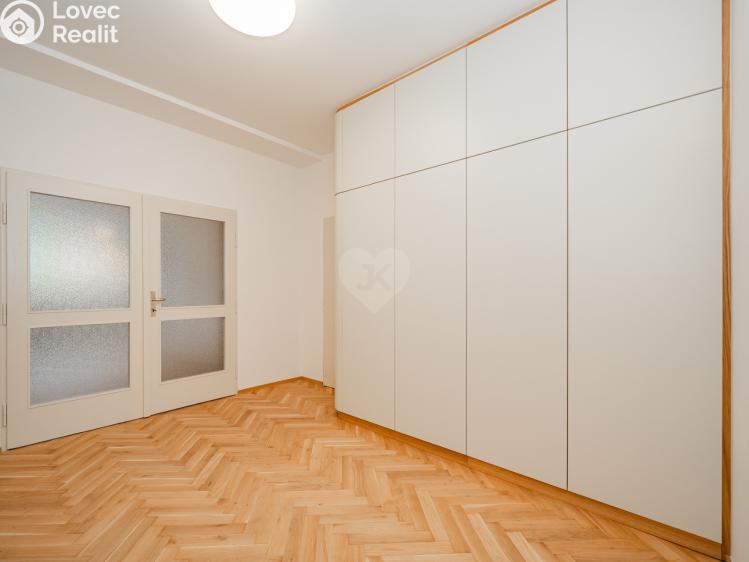 Rent apartment 3+1 Praha, Milady Horákové č. 20