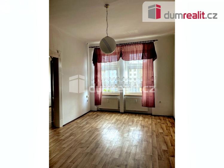 Pronájem bytu 2+1 Plzeň, Hálkova č. 8