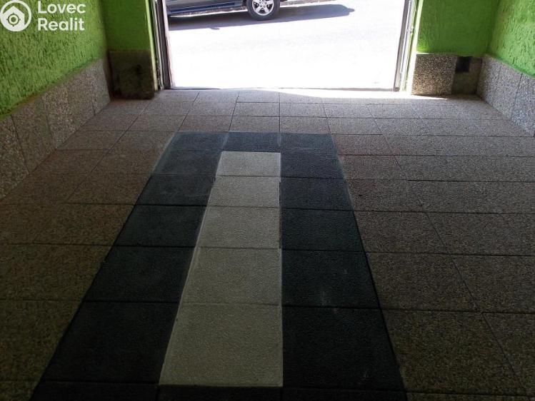 Prodej garáže Bystřany, Komenského č. 2