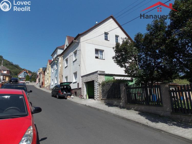 Prodej garáže Bystřany, Komenského č. 7