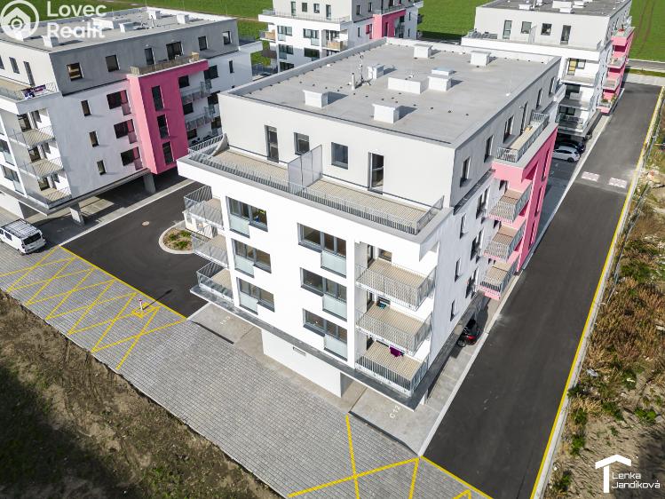 Оренда квартири 2+KK Dašice, U Kasáren č. 1