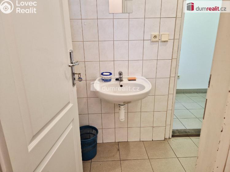 Pronájem komerční nemovitosti Rudolfov č. 27