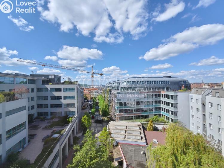 Оренда офісного приміщення Praha, Hvězdova 1073/33 č. 11