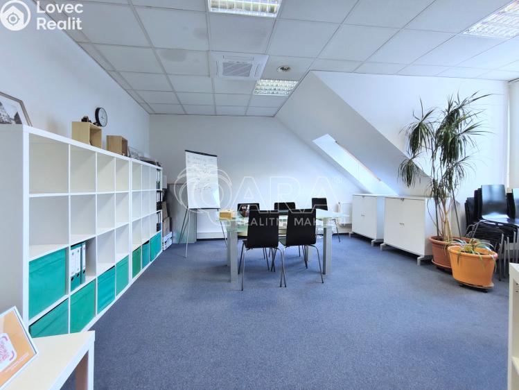 Оренда офісного приміщення Praha, Hvězdova 1073/33 č. 14