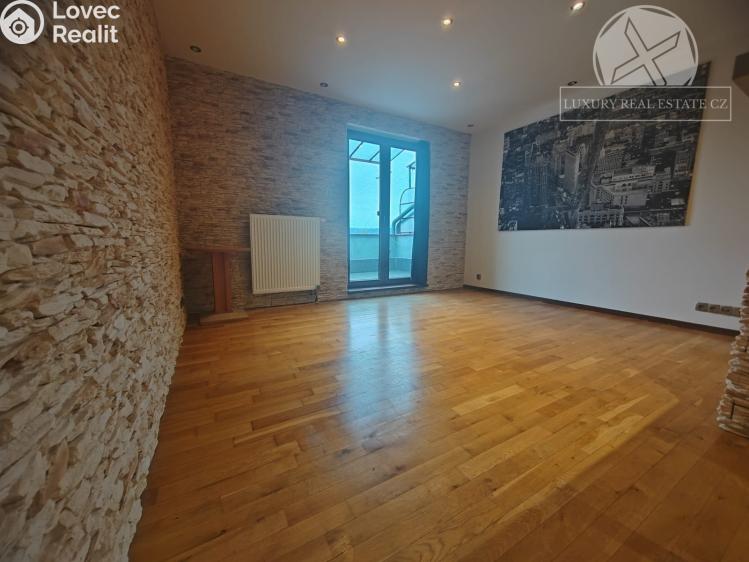 Rent apartment 1+KK Praha, Podolská č. 4