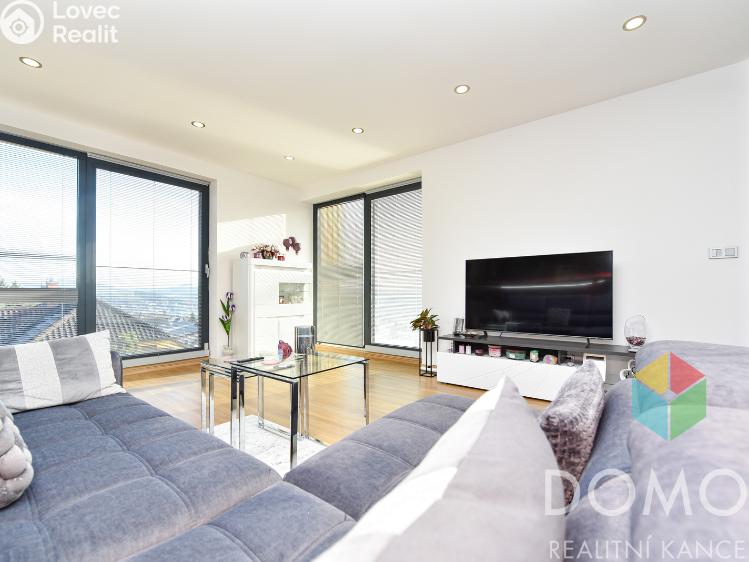 Pronájem bytu 3+KK Beroun, Na Vinici 996/34 č. 7