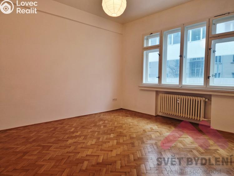 Pronájem bytu 1+1 Praha, Kouřimská č. 5