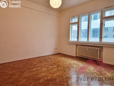 Pronájem bytu 1+1 Praha, Kouřimská č. 5