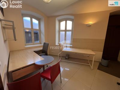 Pronájem obchodního prostoru Karlovy Vary, Chebská č. 6