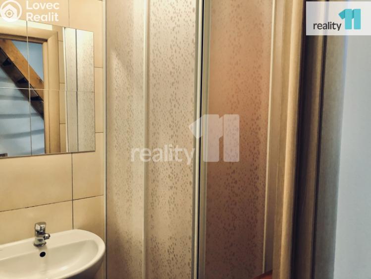 Pronájem bytu 1+1 Praha 12, náměstí Antonína Pecáka č. 11