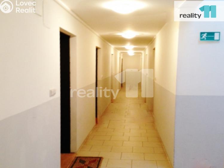 Pronájem bytu 1+1 Praha 12, náměstí Antonína Pecáka č. 14