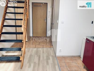 Pronájem bytu 1+1 Praha 12, náměstí Antonína Pecáka č. 6