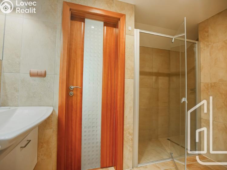 Pronájem bytu 3+KK Praha, Korunní 810/104 č. 8