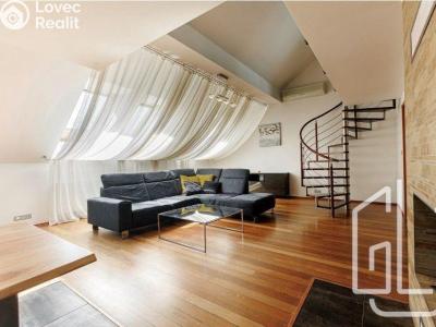 Pronájem bytu 3+KK Praha, Korunní č. 2