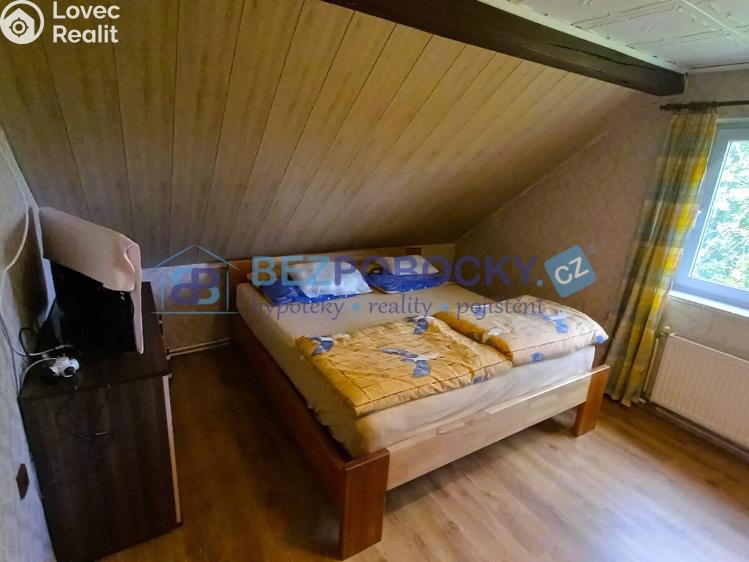 Pronájem bytu 3+1 Golčův Jeníkov č. 3