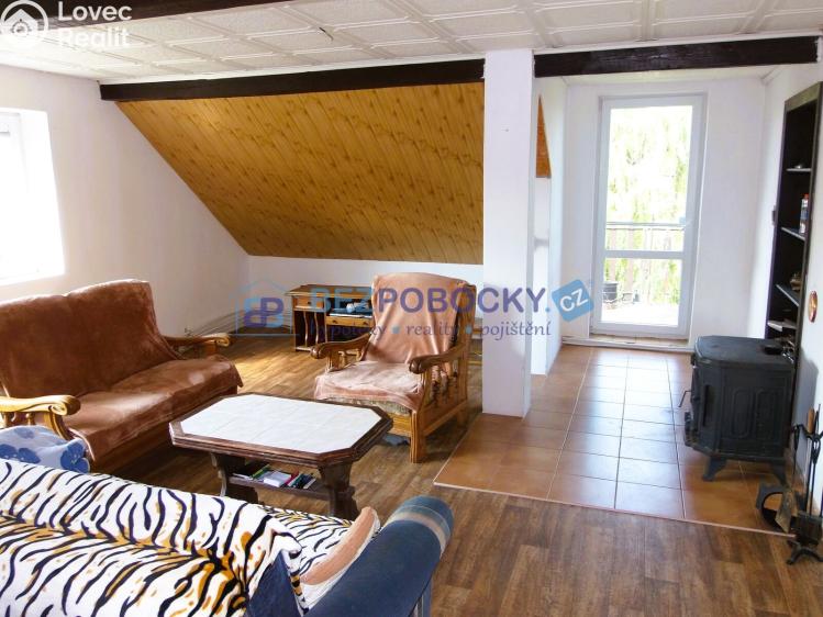 Pronájem bytu 3+1 Golčův Jeníkov č. 4