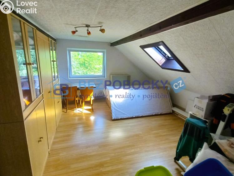 Pronájem bytu 3+1 Golčův Jeníkov č. 5