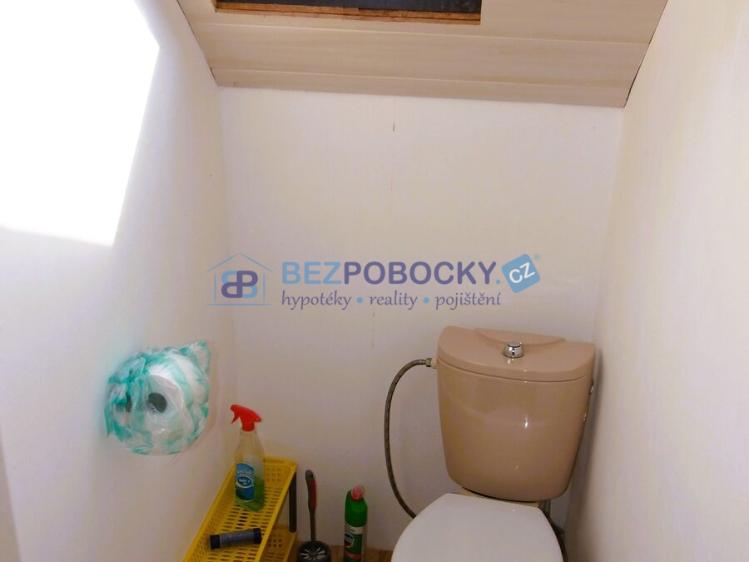 Pronájem bytu 3+1 Golčův Jeníkov č. 10