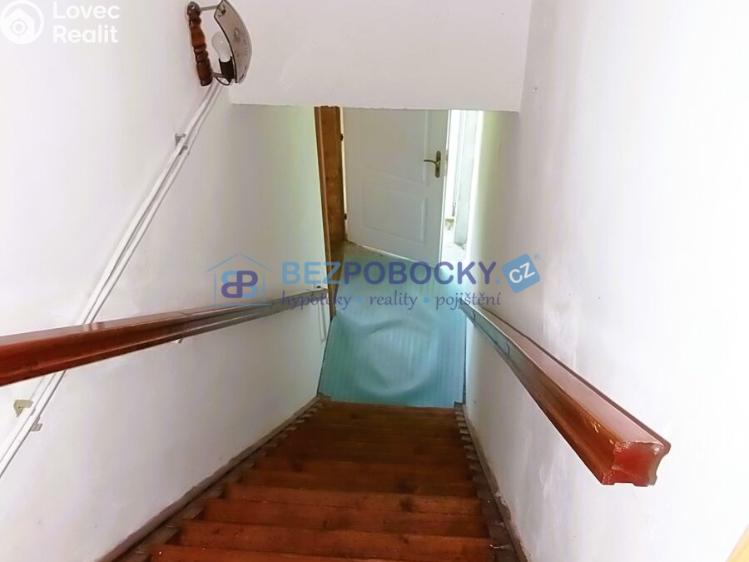 Pronájem bytu 3+1 Golčův Jeníkov č. 12