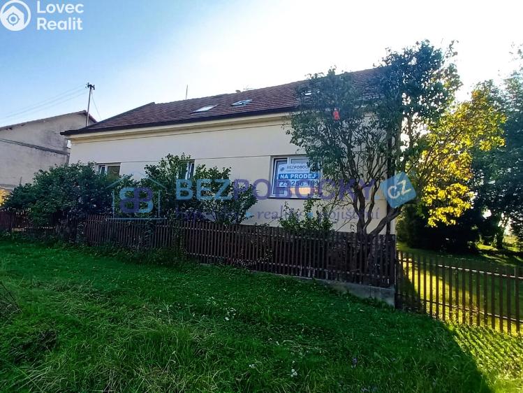 Pronájem bytu 3+1 Golčův Jeníkov č. 13