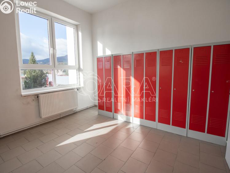 Rent warehouse Frenštát pod Radhoštěm, Martinská čtvrť 1698 č. 11