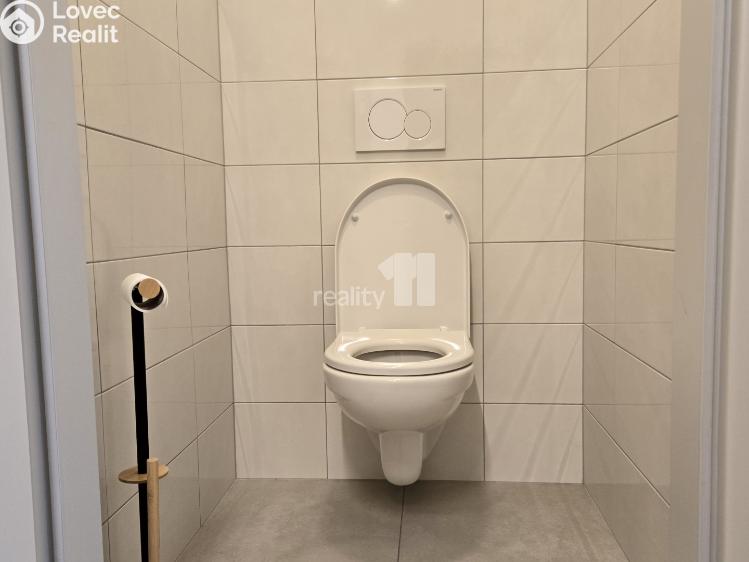 Pronájem bytu 2+KK Praha 7, Korunovační č. 10