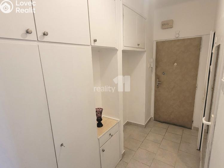 Продажа квартиры 2+1 Praha 6, Myslivečkova č. 14