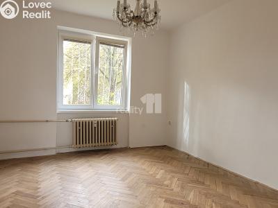 Продаж квартири 2+1 Praha 6, Myslivečkova č. 4