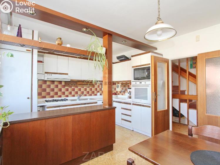 Prodej rodinného domu Praha, Perlitová 1801/14 č. 9