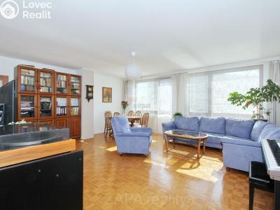 Prodej rodinného domu Praha, Perlitová č. 3