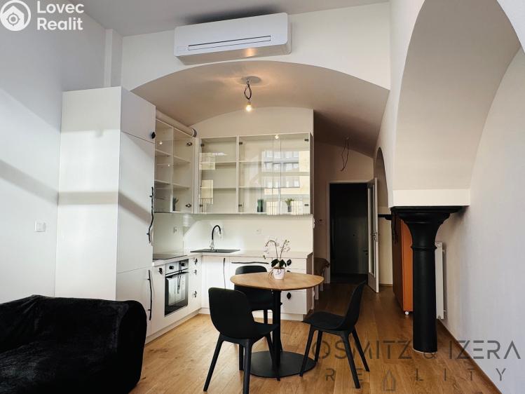 Rent apartment 2+KK Praha, Bělehradská 1677/13a č. 2