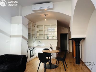 Rent apartment 2+KK Praha, Bělehradská č. 2